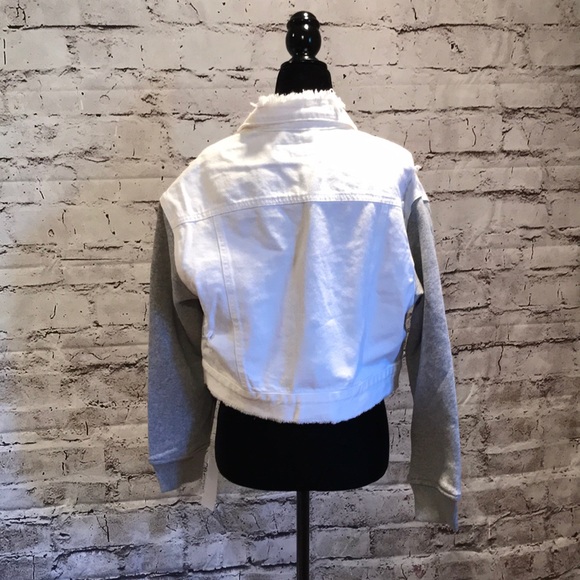 Blank NYC white denim jacket with jersey sleeves - Picture 7 of 8